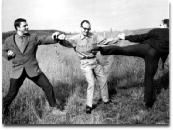 Rinus Schulz making fun with his Kyokushin friends Kallenbach and Seriese.